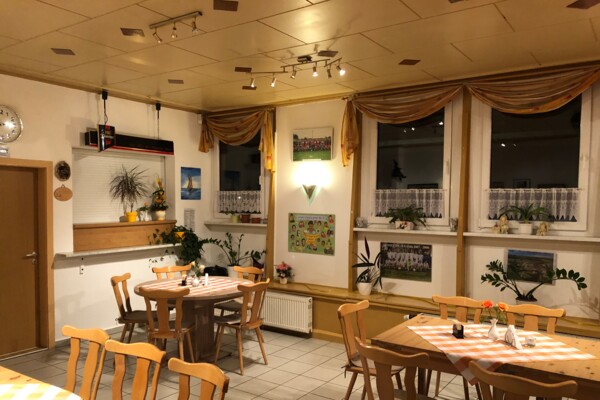 Sportlerklause - Innenansicht Sportlerklause - Innenansicht