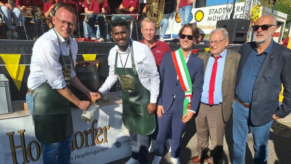 Schmöllner Delegation zu Gast beim 51. Mühlacker Straßenfest