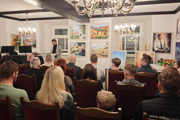 Blick in die Galerie während der Ehrungsveranstaltung Blick in die Galerie während der Ehrungsveranstaltung