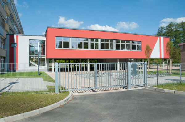 Gymnasium Außenansicht