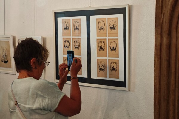 Vernissage "Märchenhaft geschnitten"