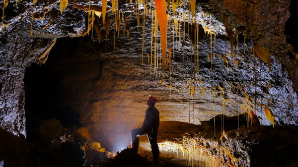 Bleßberghöhle_GeorgSchollän - Alle Verwertungsrechte Thüringer Höhlenverein e.V