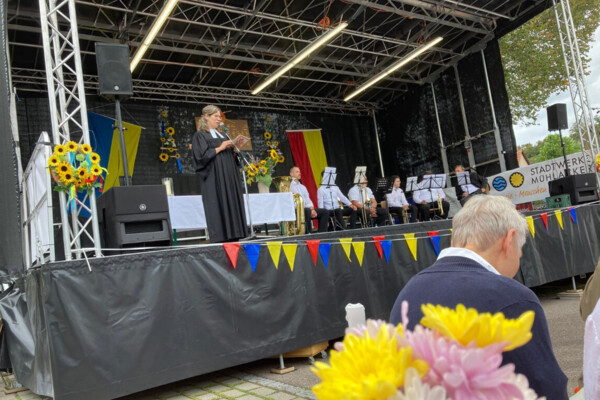 Schmöllner Delegation zu Gast beim 51. Mühlacker Straßenfest Schmöllner Delegation zu Gast beim 51. Mühlacker Straßenfest