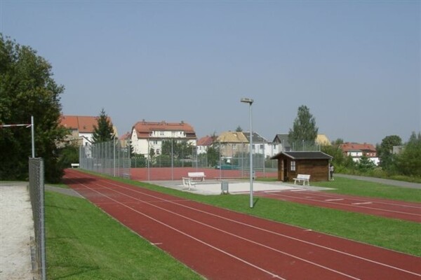 Außenanlage Ostthüringenhalle