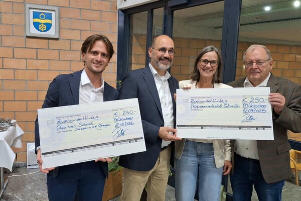 Schmöllner Delegation zu Gast beim 51. Mühlacker Straßenfest Schmöllner Delegation zu Gast beim 51. Mühlacker Straßenfest
