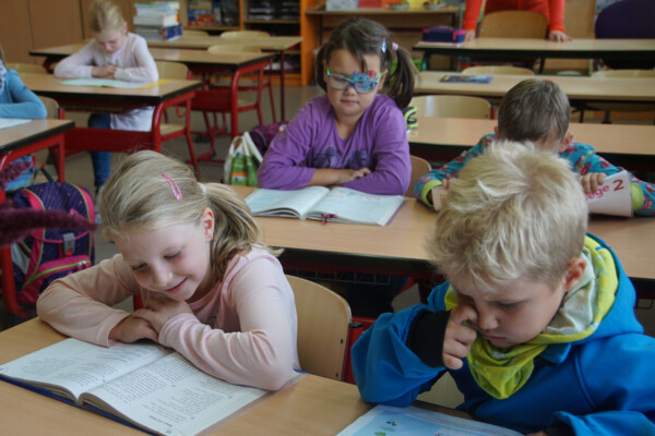 Unterricht in der Grundschule Altkirchen Unterricht in der Grundschule Altkirchen