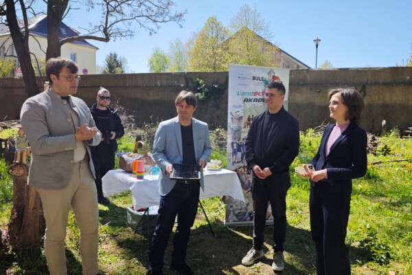 Networkmanager Alexander Fischer und Projektmanager Oliver Meisel vom FACK e.V. stellten zu Beginn das Projekt „LandSchafft’s-Akademie“ vor